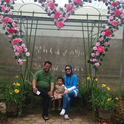 ira_682's profile picture. Enjoy my life,happy with my lovely hubby n my little angel almira.....