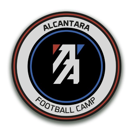 @Thiago6 & @Rafinha Alcantara Football Camp. ⚡️🎩 •Your Dreams, Our Goals • #AlcantaraCamp