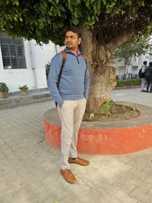 Maneesh24948766's profile picture. Student