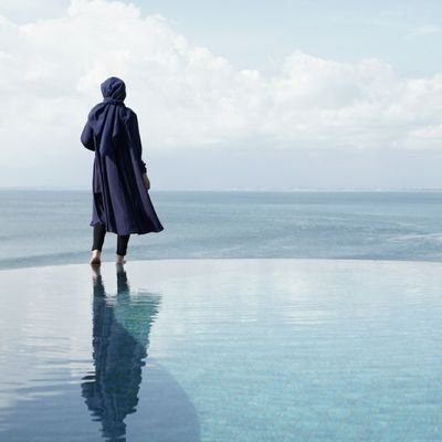 rhilyzoro's profile picture. Writer, traveler and part time blogger