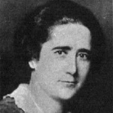 Claracampolove's profile picture. Del 1888, madrileña y republicana con orgullo. Feminista hasta 1972 (porque me muero sabe) Trabajo IES La Bahía 👭👭👭💝/ 👨🏻🔫🔪 (Franco)