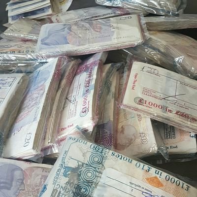 single_tipster's profile picture. All bets recorded onto a spreadsheet and total profit/loss announced end of each month!!