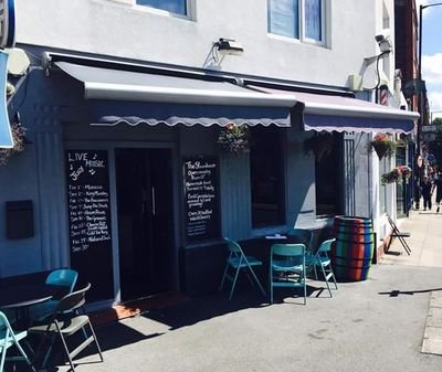 Sale's little sanctuary with live music Fri to Sun, serving craft & continental beers and over 100 gins from all around the world!