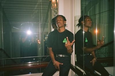 ten_tension's profile picture. lit with or without you, $traight Outta Malaysia.