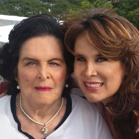 centrodiaamorya's profile picture. 