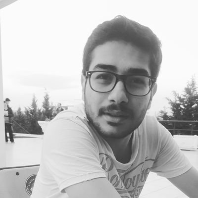 Yns_szr's profile picture. 