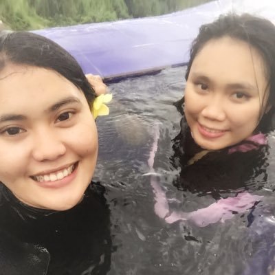 vievin25's profile picture. 