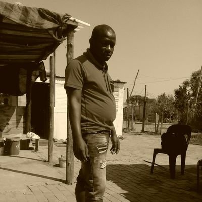 bradocnkambako's profile picture. 