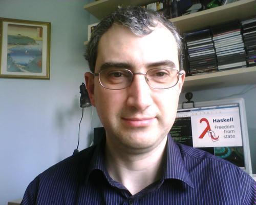 robjdavid's profile picture. 