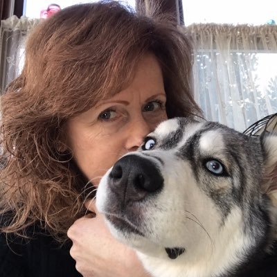 shleroy's profile picture. Mom, wife, gardener, lover of animals and relaxation