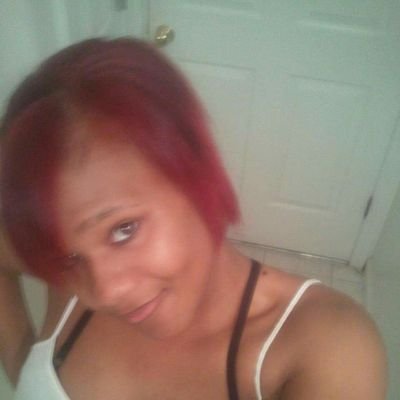 mother of two handsome boys cj & messiah and 2 beautiful girls ananii and kairi.