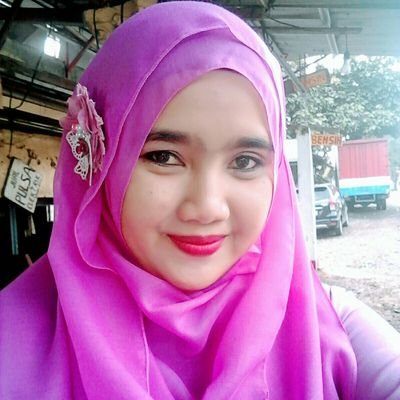 Sabarr,, Bersabarr,, Teruuuss Bersabarrr.. Hingga Tiba Waktunyaa...
KAAPAAANNN ??????????
jangan sampaii terluka lagiii