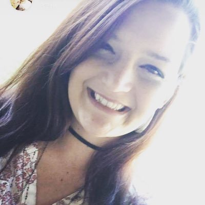 Ciara Paige Bowling, 23, my life revolves around real people. sc: ciarapaigee ig:ciarapaigeee