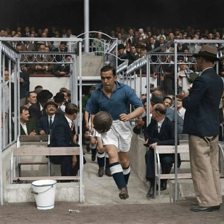 hokk1e's profile picture. Happy father. Lucky husband. Proud Namibian. Loyal Everton supporter!!