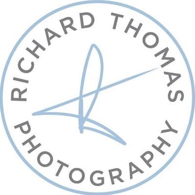 Photographer that uses an actual 'real' camera to take photos of the places and things I see and like!