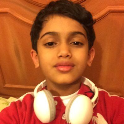 9n3CvXxrLapkIgL's profile picture. فنانون ومشاهير