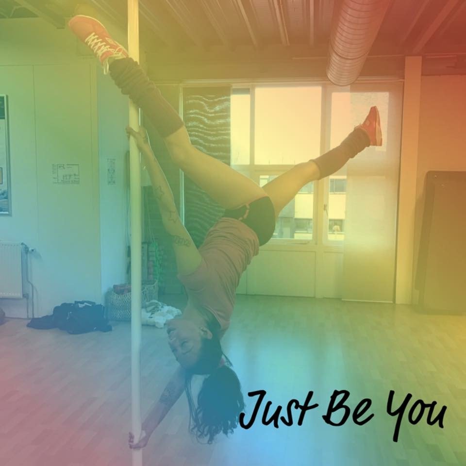 maris0709's profile picture. mom (2), open minded, ANNO 1983, i believe in fairytales, LOVE is my religion, twinflames are meant to be♥ Let's go aquariusage:D