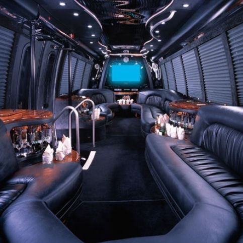 The solution to all of your Orange County CA travel needs.  Luxury transportation at affordable prices.