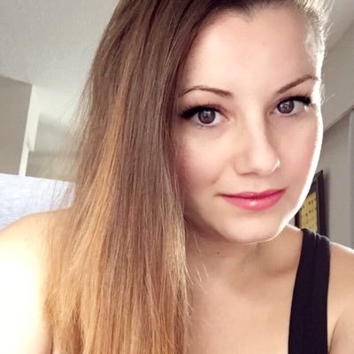 Alexandrain's profile picture. 