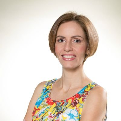 IliuskaLarez's profile picture. 📌Escribo para negocios online que quieren vender más con su web, emails y blog
📌Mentoría Escribe tu propio copy