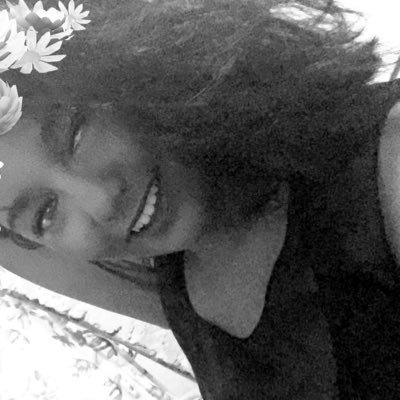 LeticiaHiplito2's profile picture. se klaus não é o melhor original, então não sei quem é