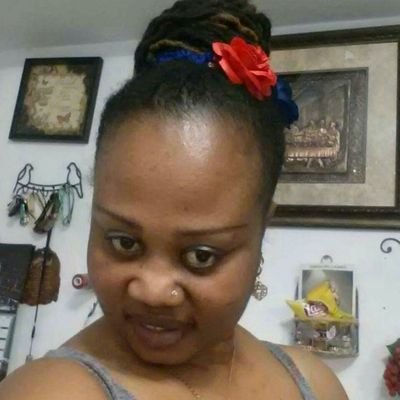 RoyalbabeQueen's profile picture. 