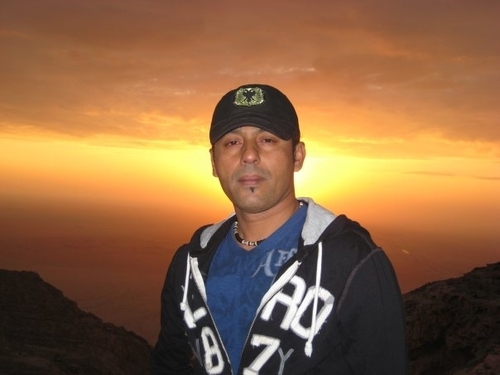 sasa2510's profile picture. gOOd chemistry