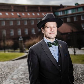 Professor of engineering education and foundation chair of the department of learning in engineering at KTH Royal Institute of Technology. Educational innovator