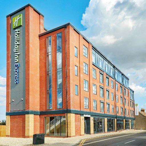 Holiday Inn Express Grimsby Simple - Smart - Spot On