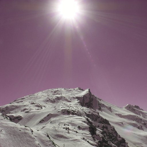 личностно развитие и бизнес
Photo credit: sunny-mountain-1531935 from FreeImages