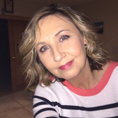 Jacintabkelly's profile picture. Nee Cormack .. married to @KellyCieran. Mum to @josephgaakelly