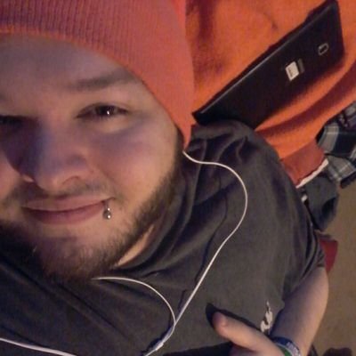 JigglyJelly691's profile picture. you said you'd never leave me like the rest & yet here we are. you're losing yourself to the fake and brainwashed.