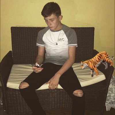 KieronBurton123's profile picture. k☔️