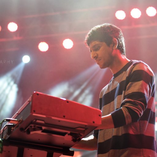 samspace_net's profile picture. Keyboardist/Producer @4th_Hue