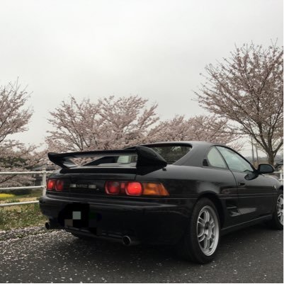 MR2 SW20 4型GT 復活しました/FZR250 3LN3/車.バイク好き/19歳/埼玉/まだまだ知識が全く無いので気軽にお願いします！ 無言フォローすいません！