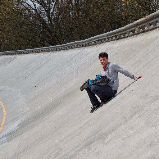 teopz97's profile picture. 