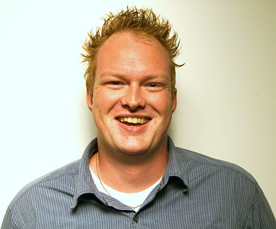 ejbulthuis's profile picture. Productmanager digitale diensten bij CB, iets met #ebooks dus. Ook veel affiniteit met #SEO en #marketing. Getrouwd met Esther en papa van Bram.