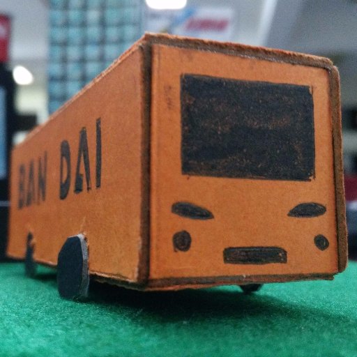 SomeRandom_01's profile picture. my pfp is a bus