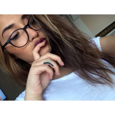 xacelyax35's profile picture. 19 İzmir  🙊🙉🙈