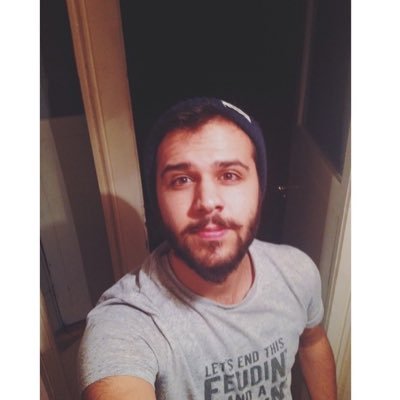 Kendimi esra ceyhan sükunetinde karşılar lütfen dışarı çıkartırım.