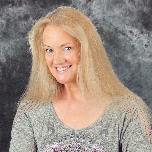 Author of the Skylar Robbins mystery series. Avid reader! Lover of cooking, animals, boating, ocean imagery, and the smell and sound of rain. #amwriting
