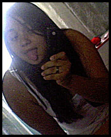 LariissaszLuanS's profile picture. 