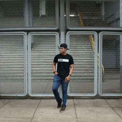 Williamcahyawan's profile picture. Get a life