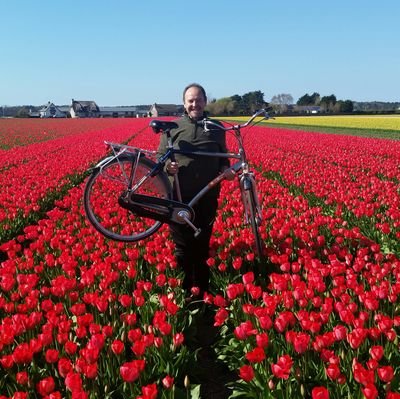 thebikingdad's profile picture. Just a small town dad. Electrical Engineer, Ham Radio operator, and a US Army veteran.