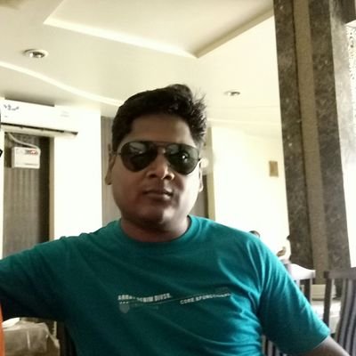 रोज़ - रोज़ गिर कर भी मुकम्मल खड़ा हूँ,
ऐ मुश्किलों....देखो मैं तुमसे कितना बड़ा हूँ...
.
.
बस नाम ही काफी है ।।।।