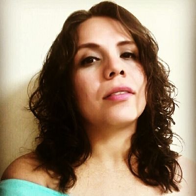 Profile Picture of Maritza Cisneros  😉 🙂 (@emariblue) on Twitter