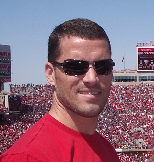 BobertK_'s profile picture. I love poetry, and a glass of scotch, and, of course, my friend Baxter here.