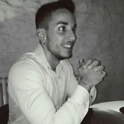 AdriaDavila's profile picture. :)