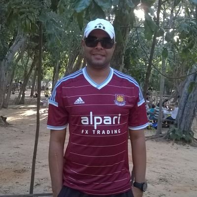 advweslley's profile picture. Ganância, inveja, ambição... exército, palavras, destruição... viva o Punk rock !!!