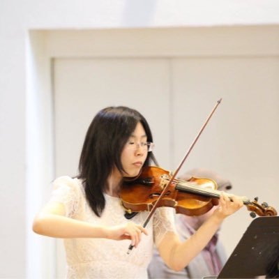 lunanomie's profile picture. 